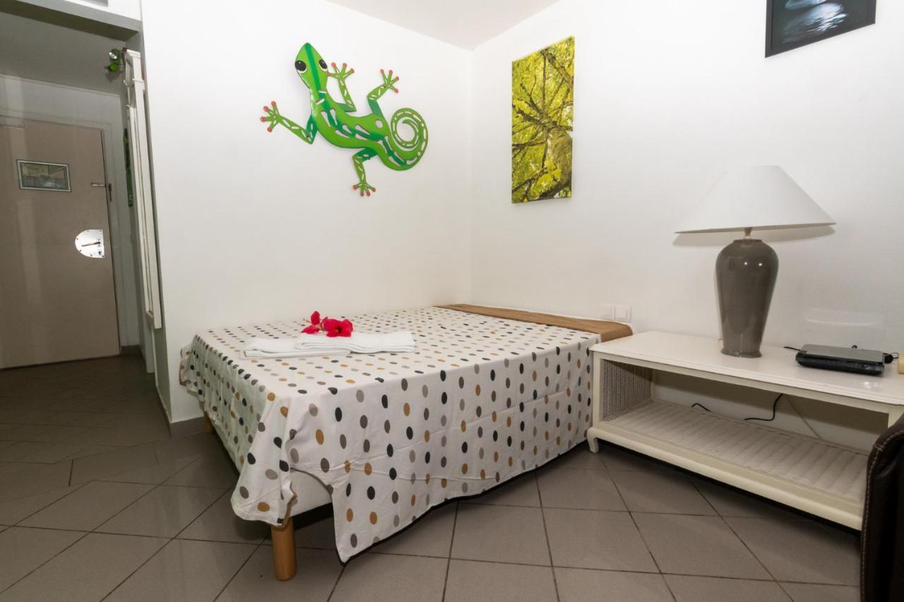 Studio En Duplex , Face A La Mer Le Gosier (Grande-Terre) Exterior foto